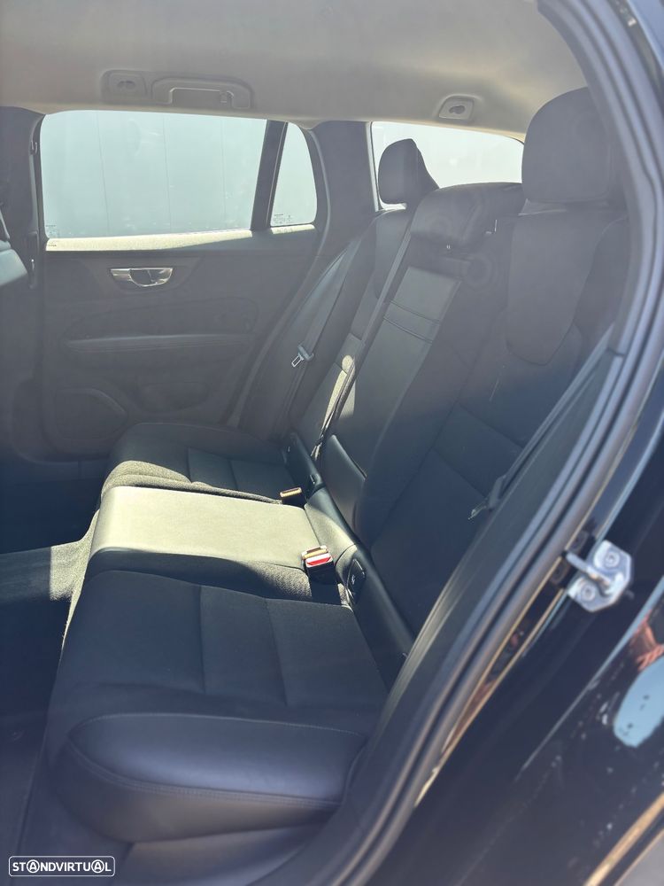 Volvo V60 2.0 D3 Geartronic - 20