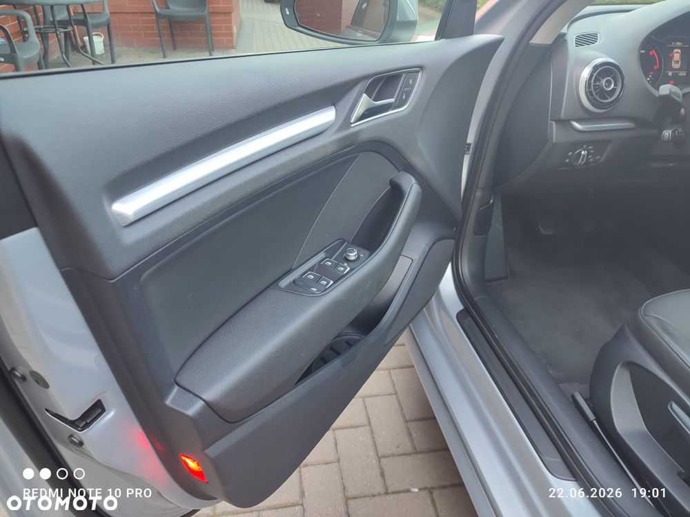 Audi A3 Limousine 1.6 TDI (clean diesel) S line Sportpaket - 22