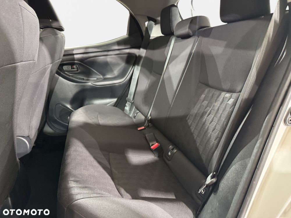 Toyota Yaris - 14