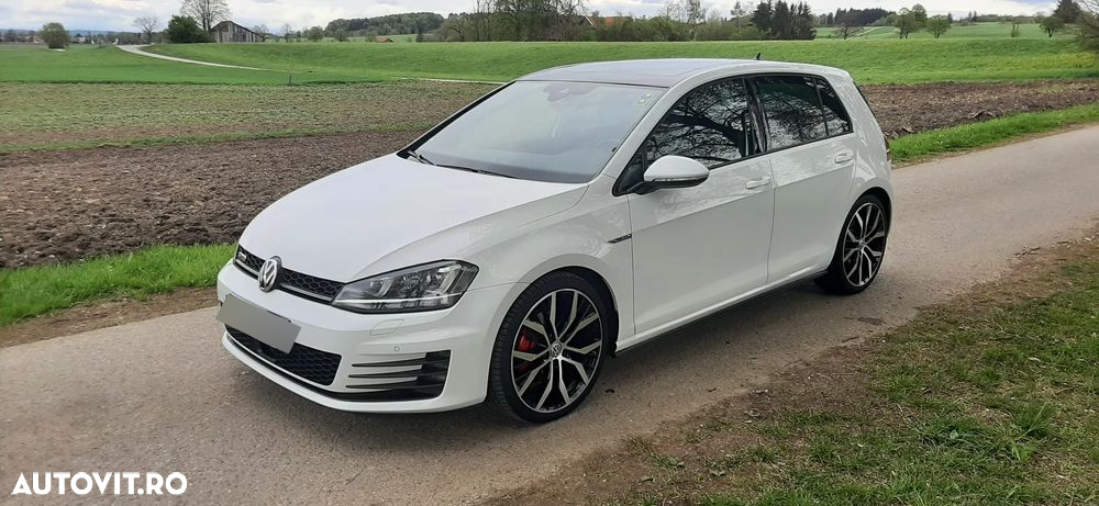 Volkswagen Golf 2.0 TDI DSG GTD - 26
