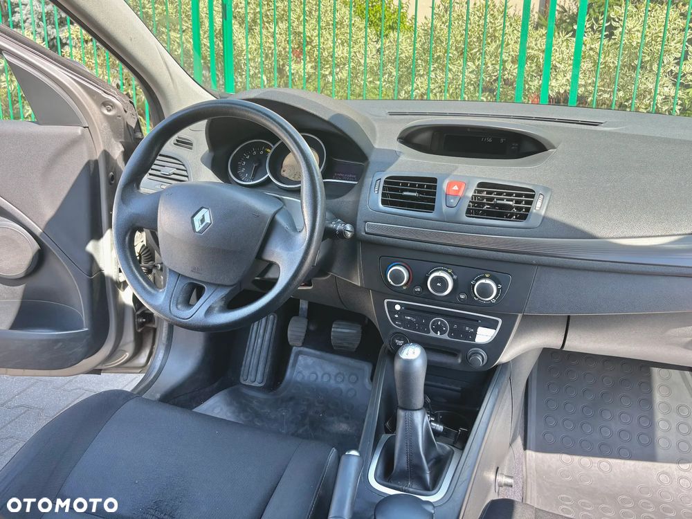 Renault Megane 1.6 16V Expression - 10