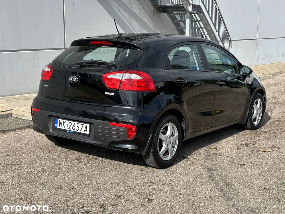 Kia Rio - 5