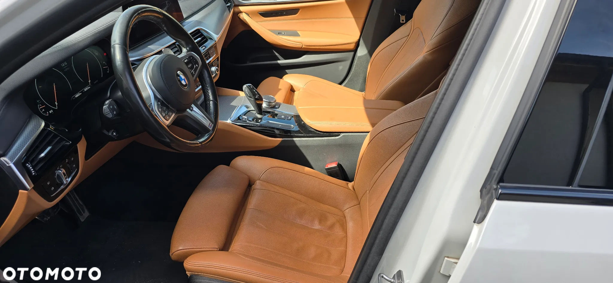 BMW Seria 5 520d Efficient Dynamics M Sport sport - 12