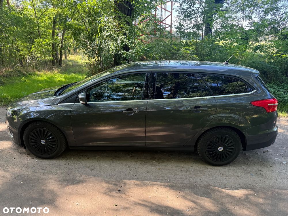 Ford Focus - 5