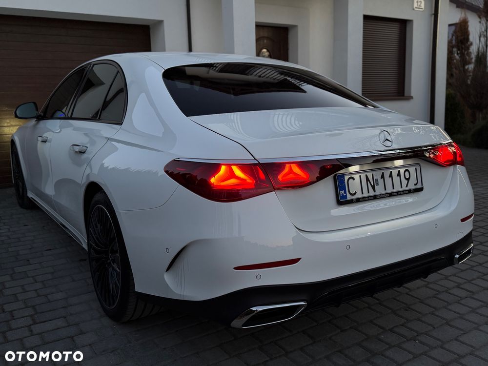 Mercedes-Benz Klasa E 220 d AMG - 10