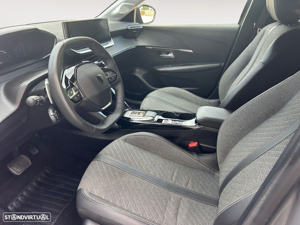Peugeot 208 1.2 Hybrid Allure e-DCS6 - 9