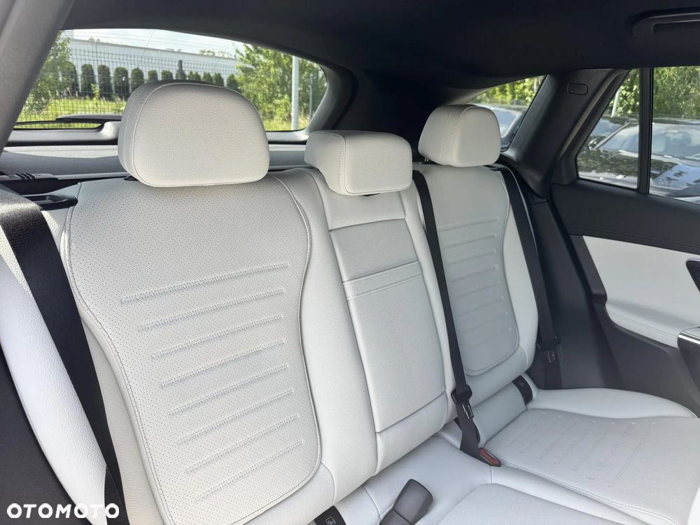Mercedes-Benz GLC 300 de PHEV 4-Matic AMG Line - 18
