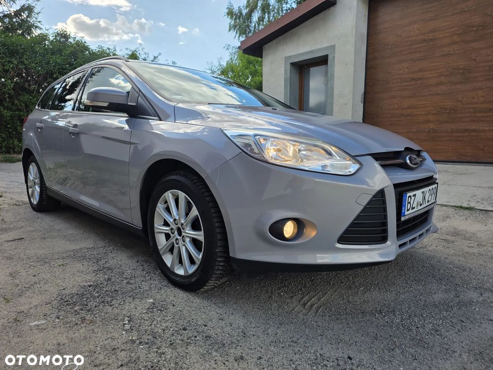 Ford Focus 1.6 Ambiente - 23