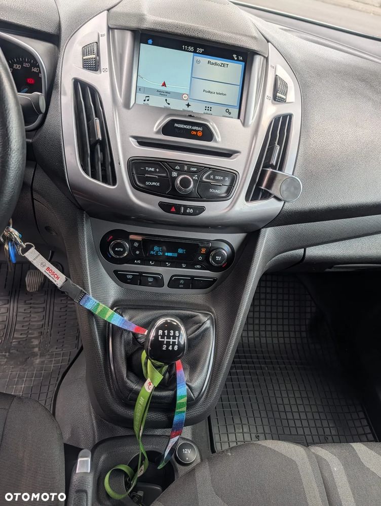 Ford Transit Connect - 34