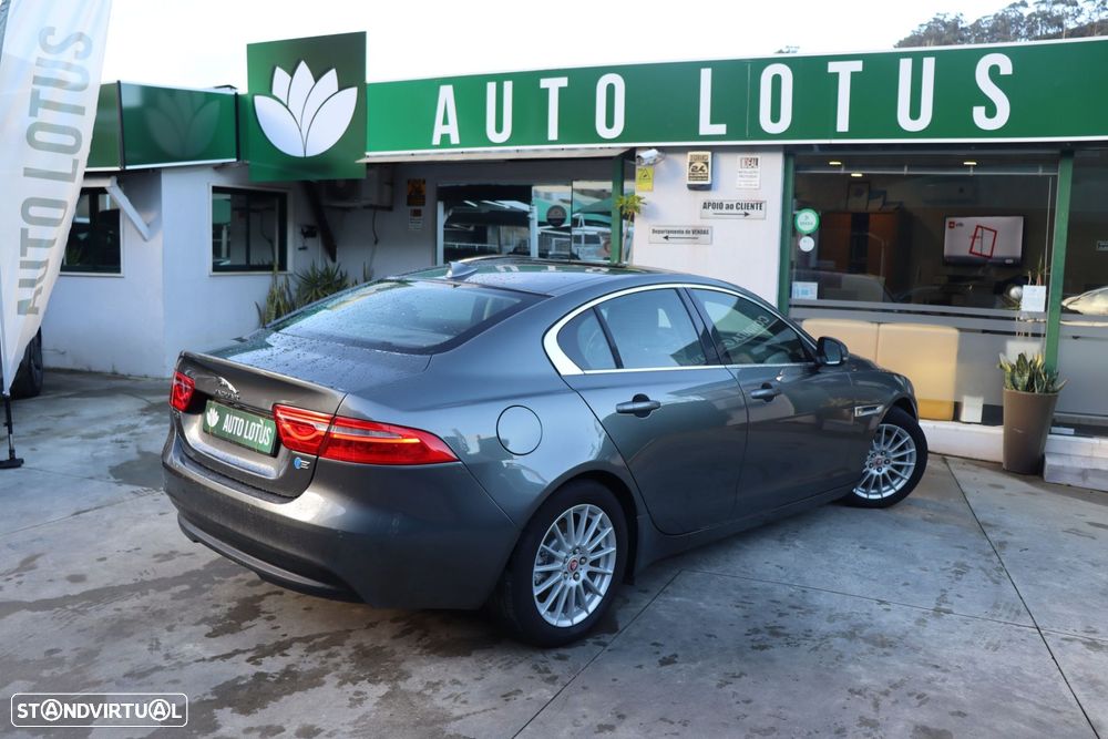 Jaguar XE 2.0 D Prestige Aut. - 6
