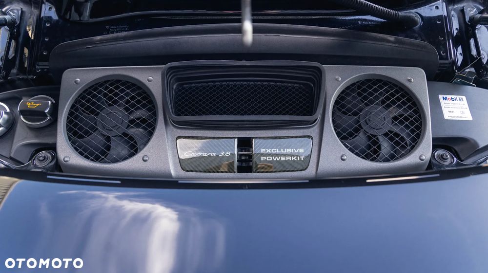 Porsche 911 Carrera S PDK - 23