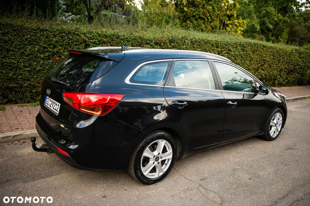 Kia Ceed 1.6 GDI Platinum Edition - 5