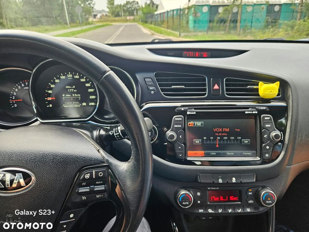 Kia Ceed - 14