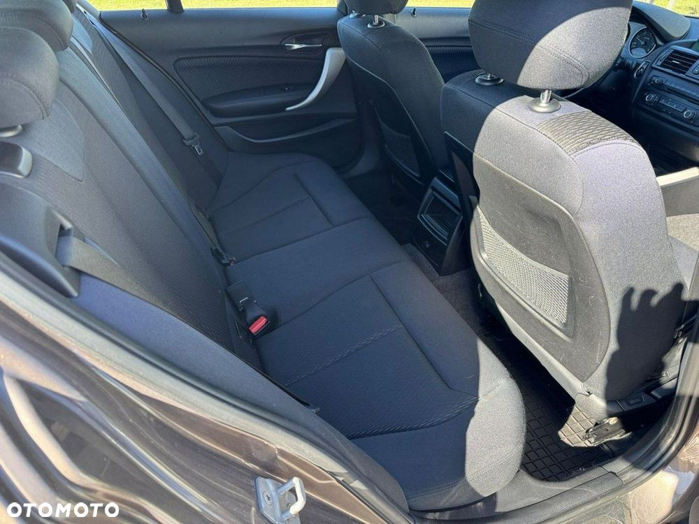 BMW Seria 1 116d - 21