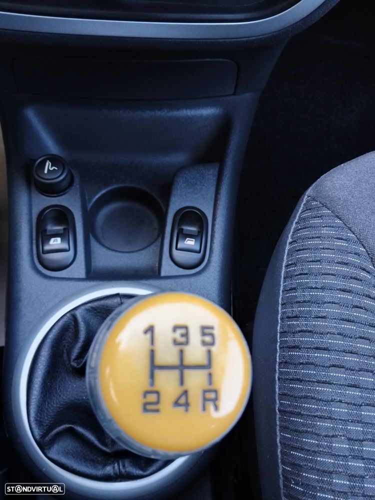 Citroën C3 1.4 HDi Airdream Exclusive - 22