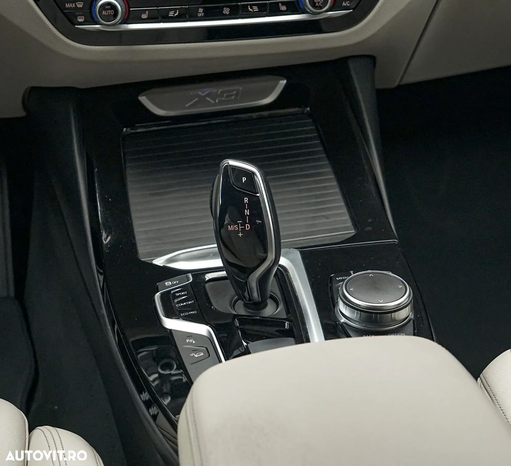 BMW X3 xDrive20d AT Luxury Line - 20