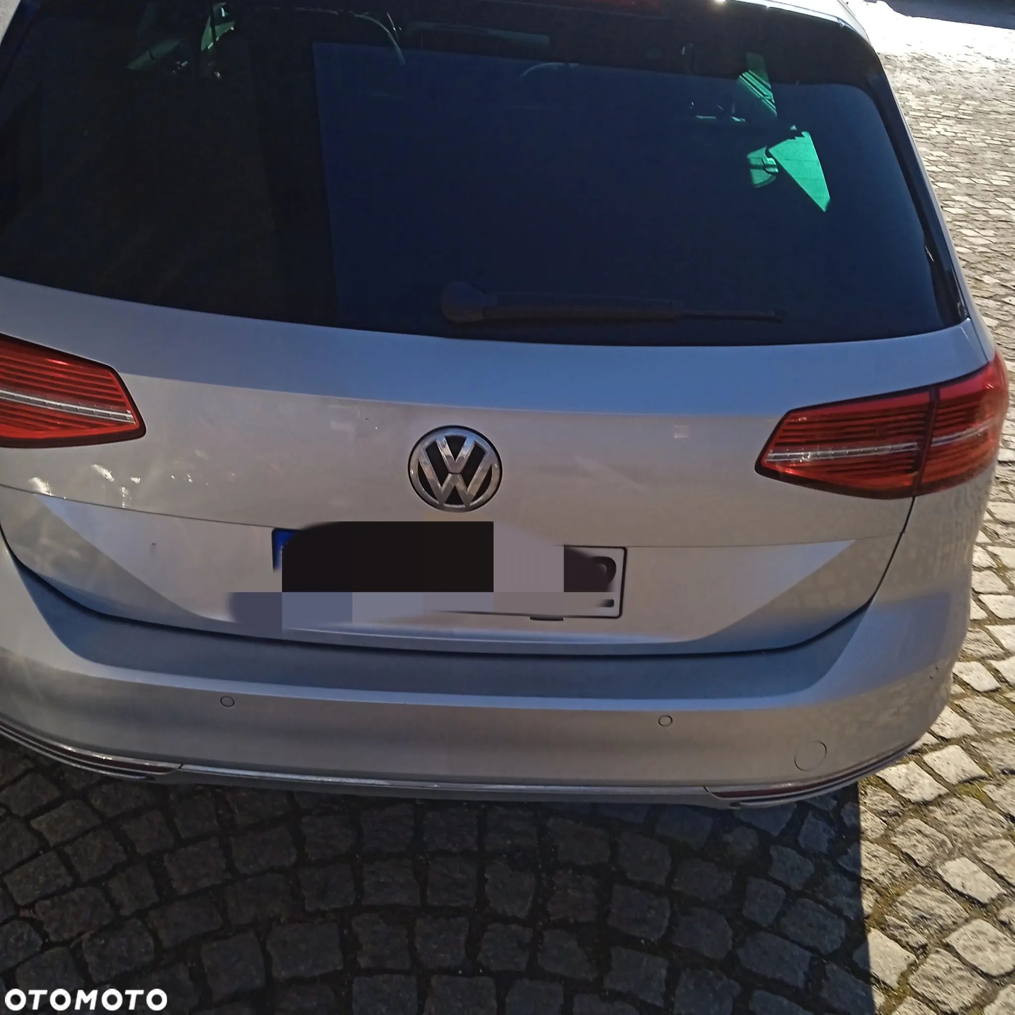 Klapa Passat B8 kombi LA7W - 1