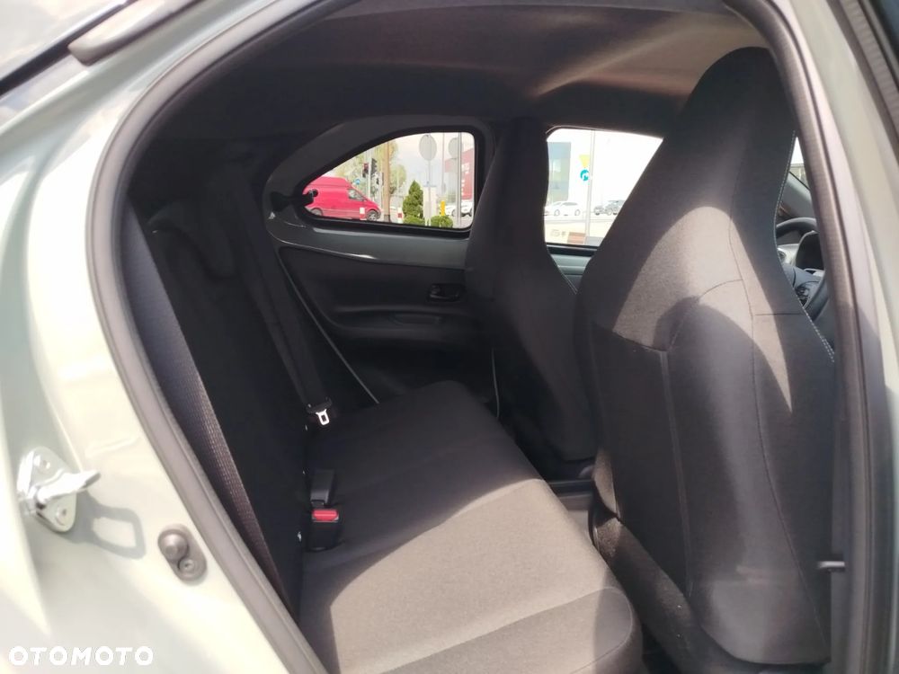 Toyota Aygo X Hybrid 1.5 Style e-CVT - 15