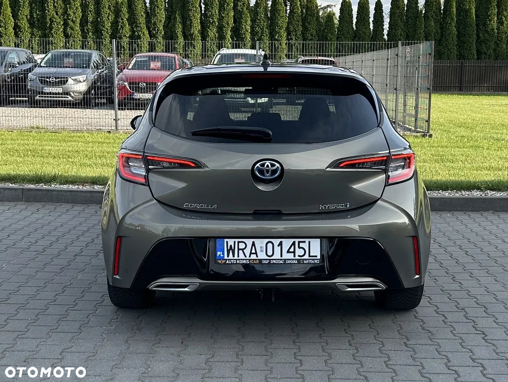 Toyota Corolla - 21