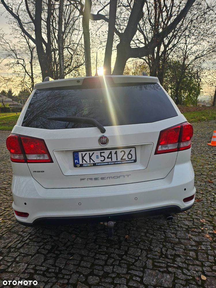 Fiat Freemont 2.0 Multijet Lounge AWD - 26