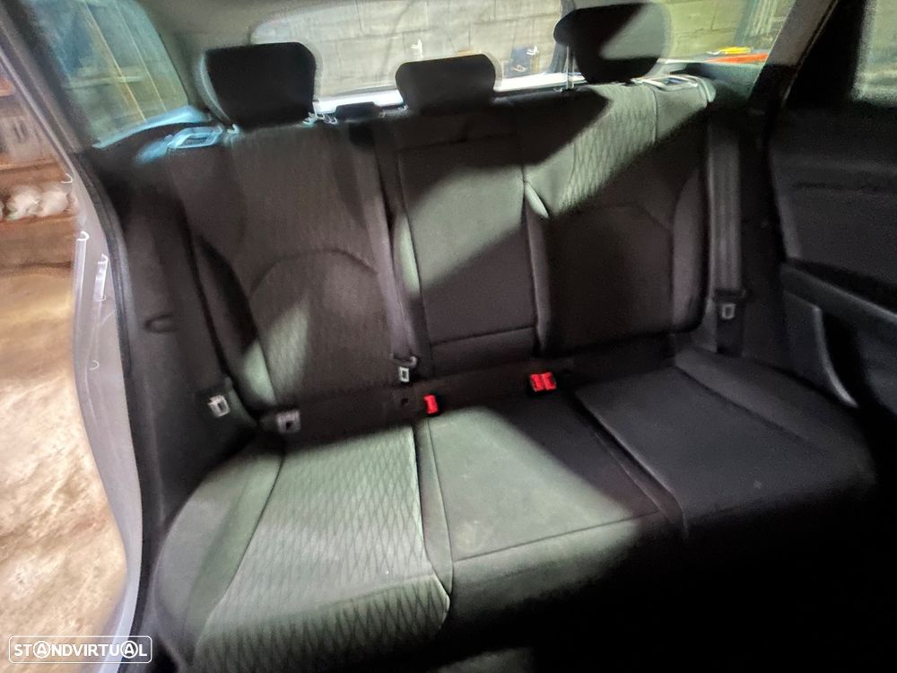 SEAT Leon 1.6 TDI S&S Style - 18