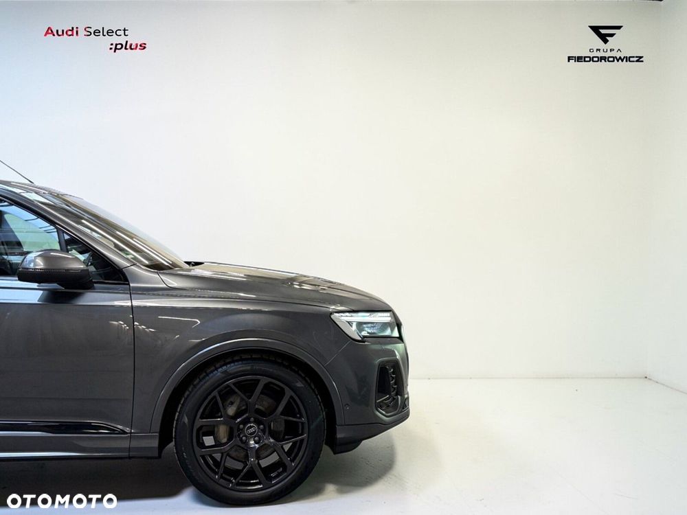 Audi Q7 - 10