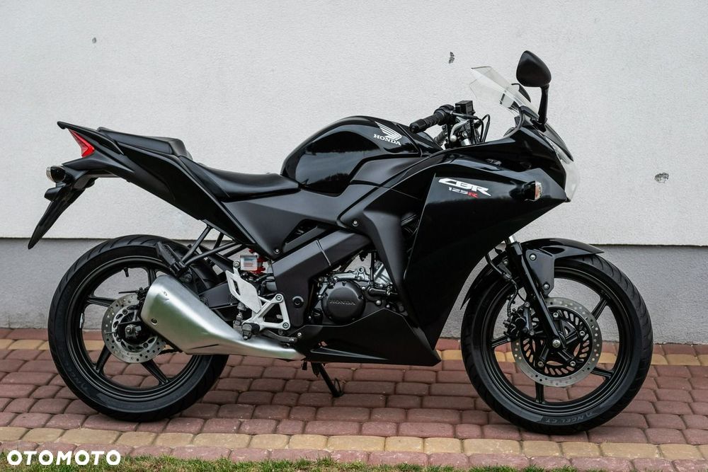 Honda CBR - 3
