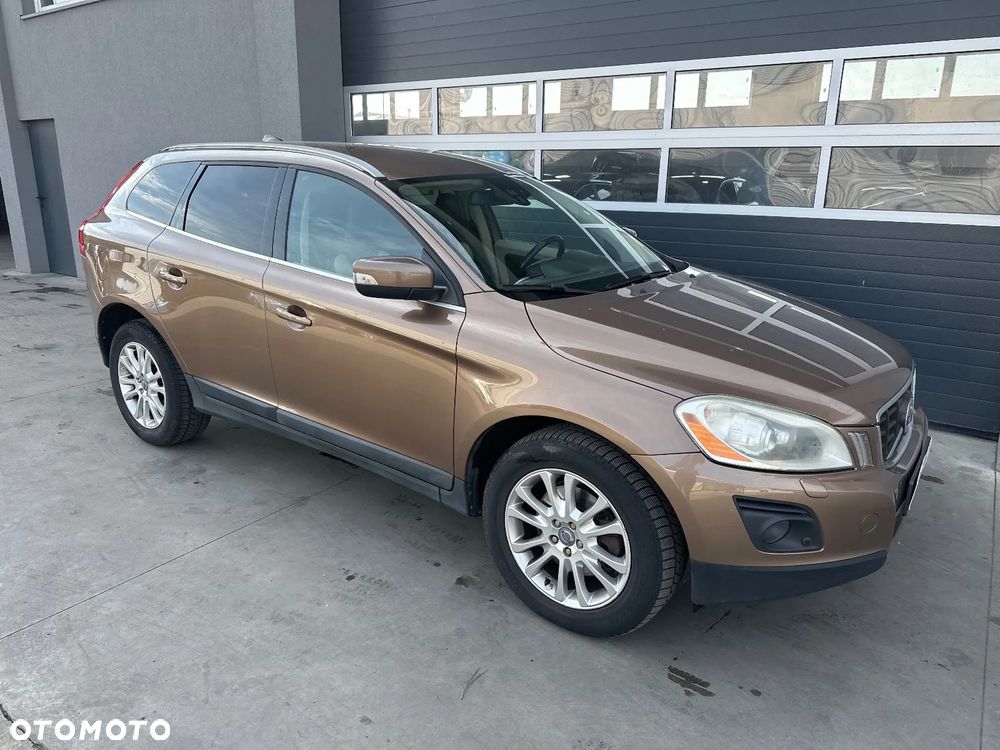 Volvo XC 60 D5 AWD Summum - 5