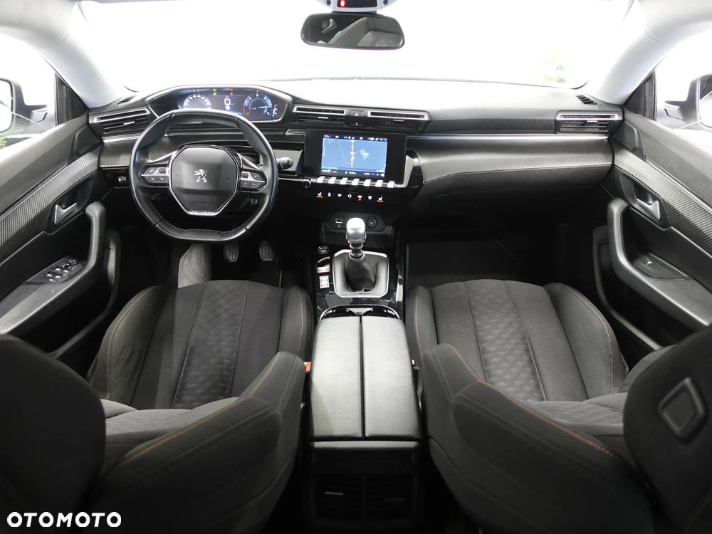 Peugeot 508 BlueHDi 130 Active Business-Paket - 25