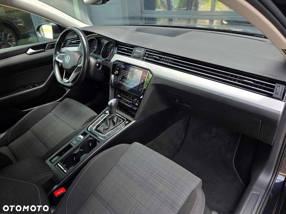 Volkswagen Passat Variant 1.5 TSI EVO Business DSG - 17