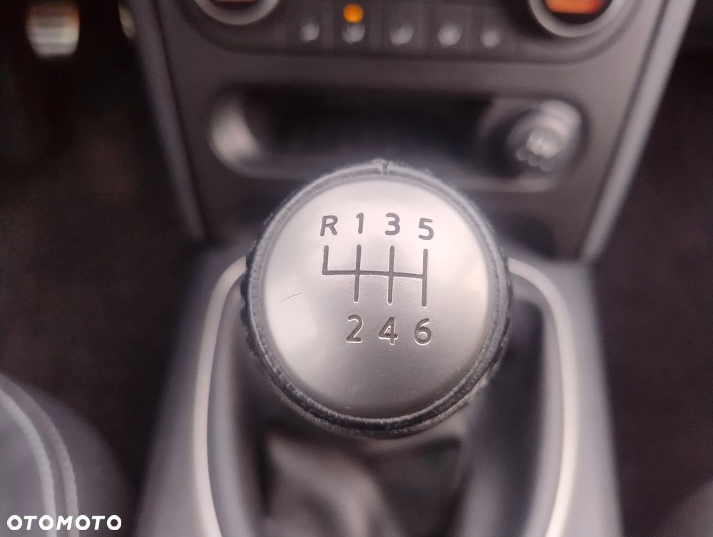 Nissan Qashqai 2.0 tekna - 26