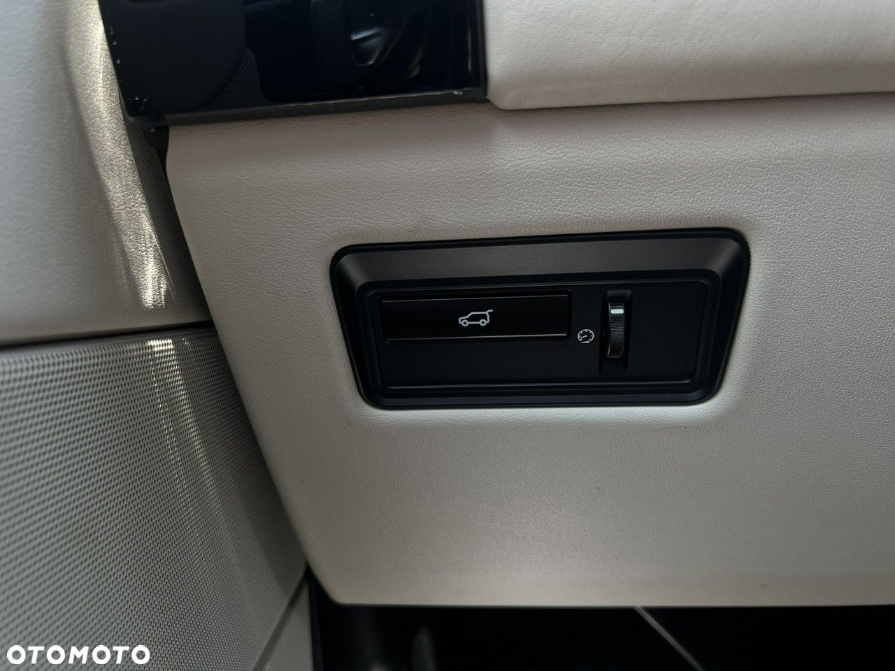 Land Rover Range Rover 4.4SD V8 Vogue - 31