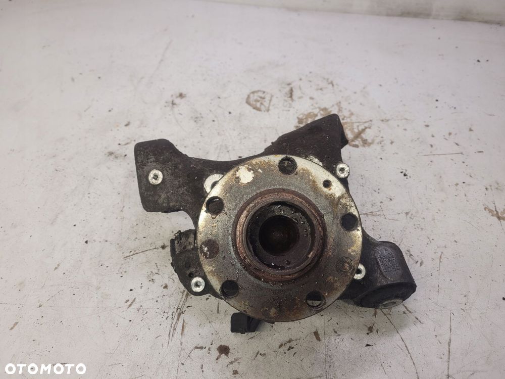 ZWROTNICA PIASTA LEWY TYŁ AUDI A6 C6 4F0505433H - 3