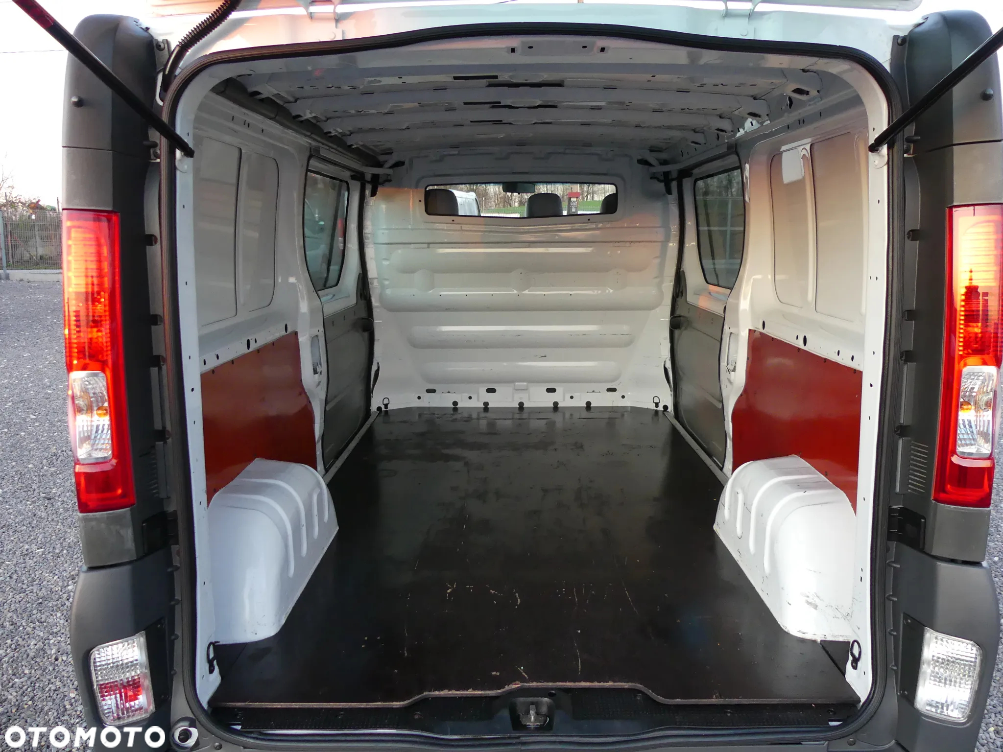 Opel VIVARO 2.0CDTI*115KM*2013r. - 24