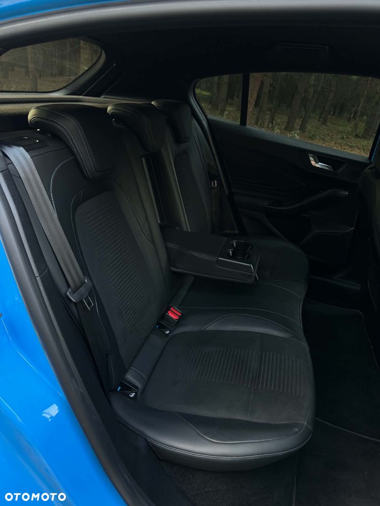Ford Focus 2.3 EcoBoost ST Edition - 17