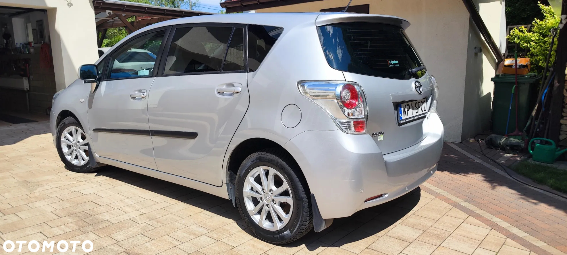 Toyota Verso 2.0 D-4D Sol - 6