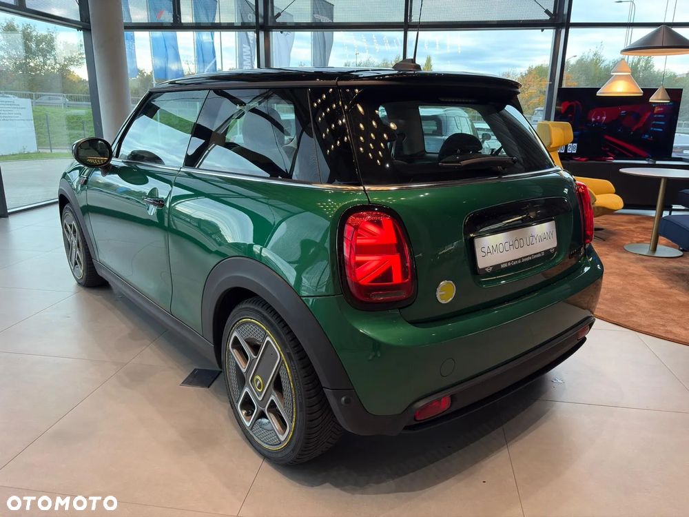 MINI Cooper SE Classic Trim - 5