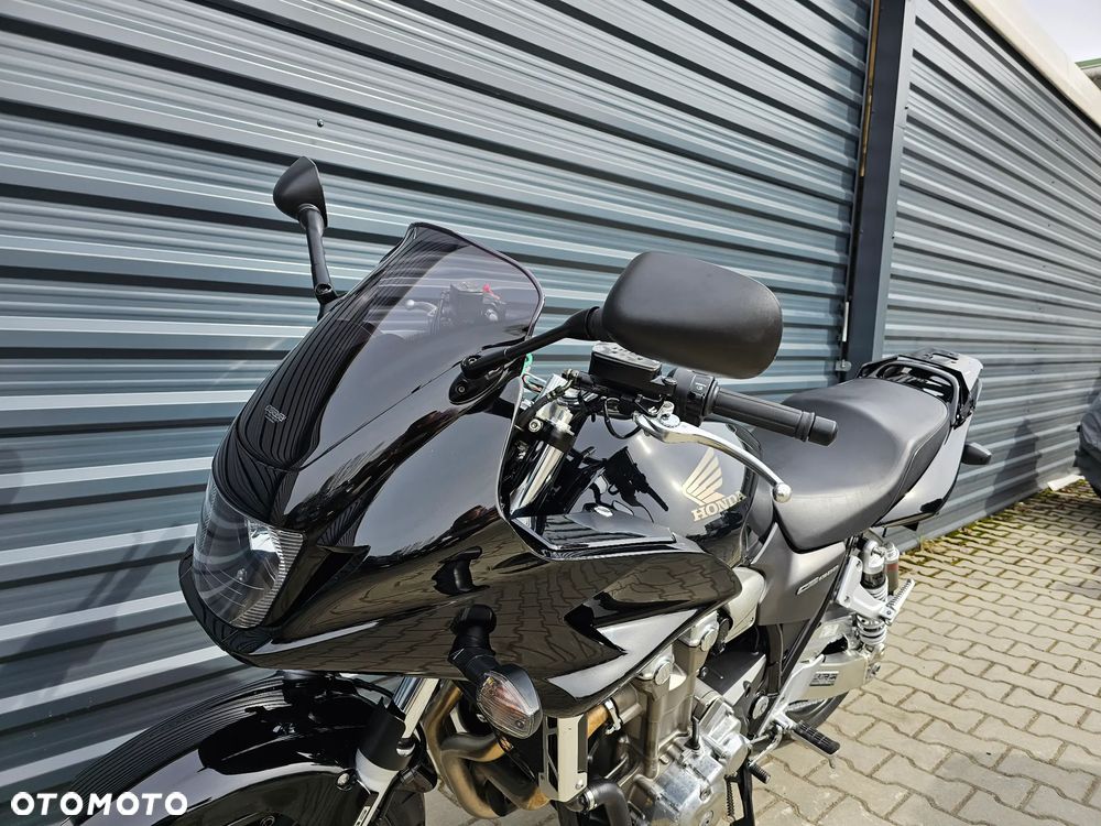 Honda CB - 9