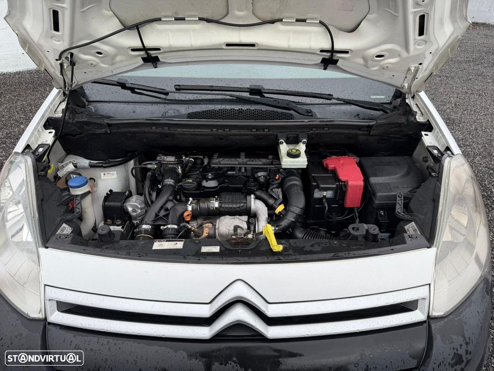 Citroën Berlingo 1.6 HDi 800 Longo Club - 25