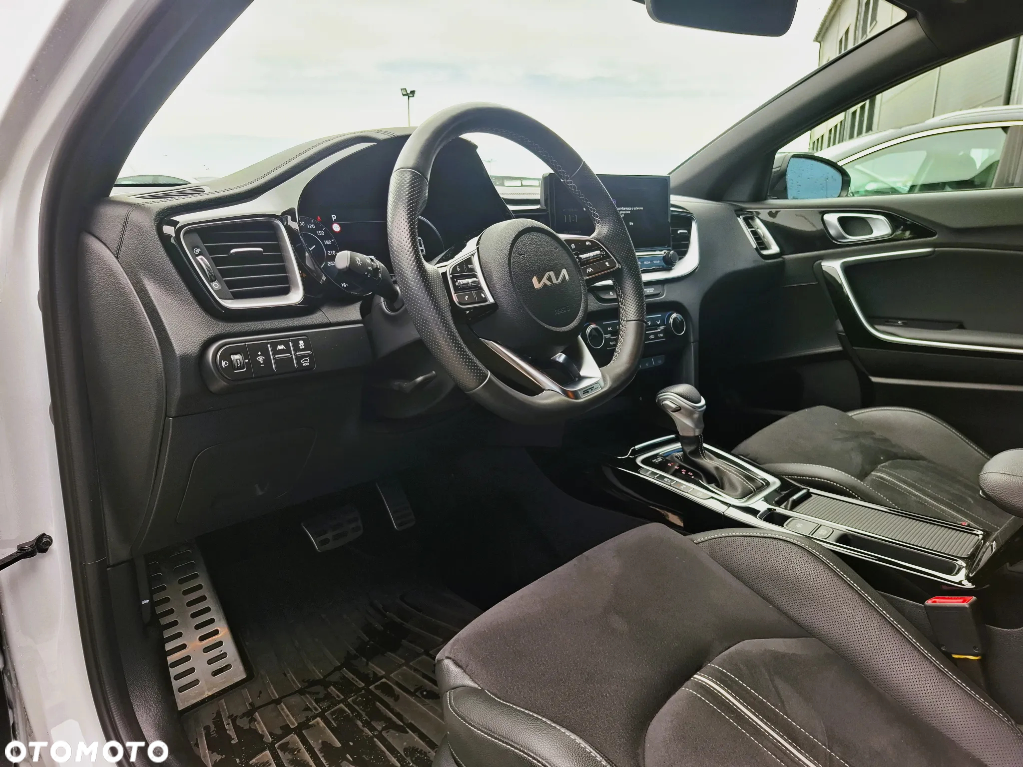 Kia ProCeed 1.5 T-GDI GT Line DCT - 10