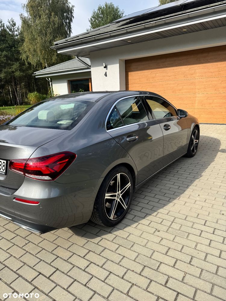 Mercedes-Benz Klasa A 200 4-Matic Progressive 8G-DCT - 4