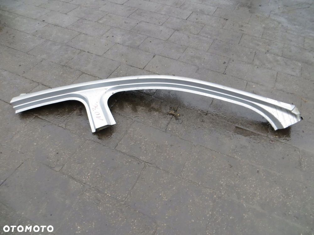 MERCEDES W123 POSZYCIE DACHU PRAWY 775 16- - 1