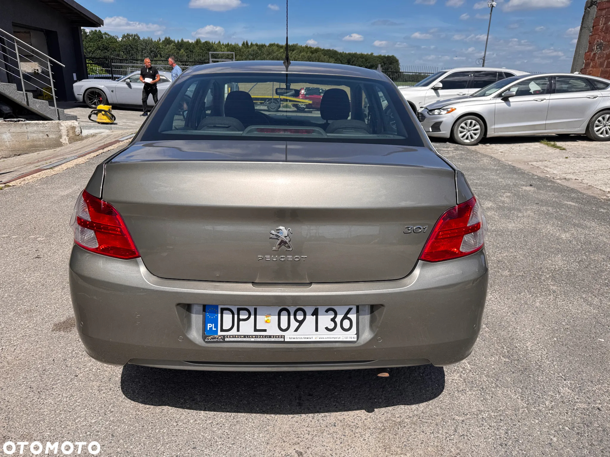 Peugeot 301 1.2 VTi/Pure Tech Access - 7
