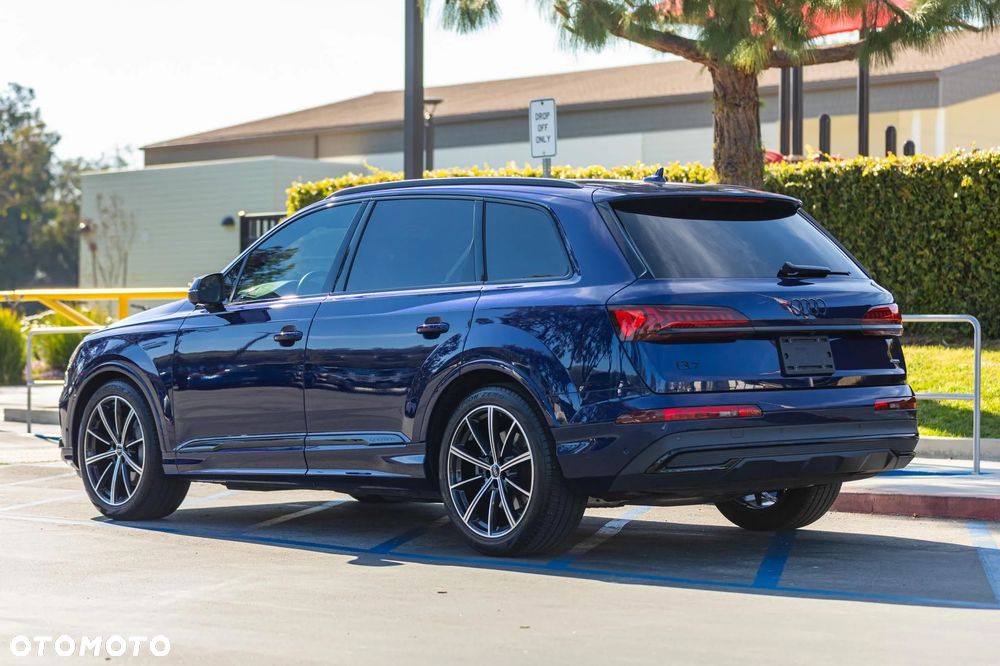 Audi Q7 - 9
