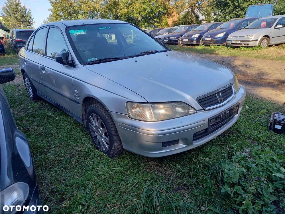 Części Honda Accord VI 1997 – 2002 R4 1.8 VTEC 136 KM 2000r. CzesciOpony.pl - 3