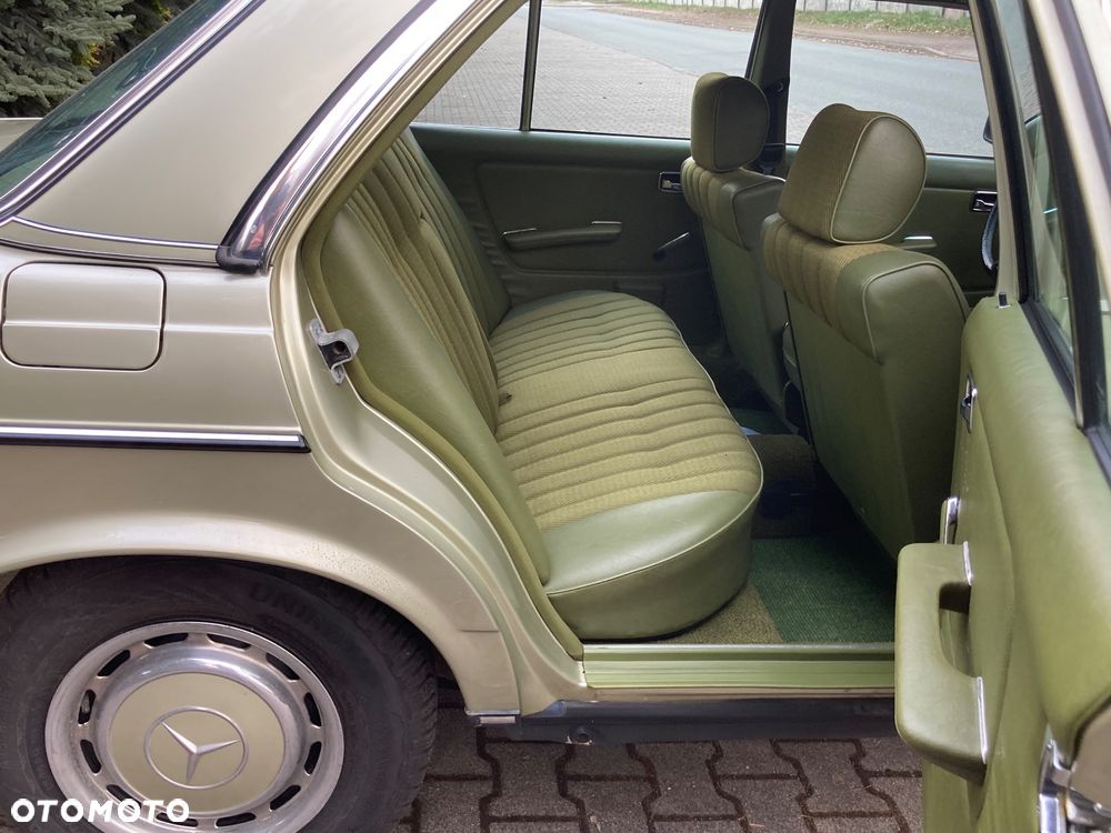 Mercedes-Benz W123 - 7