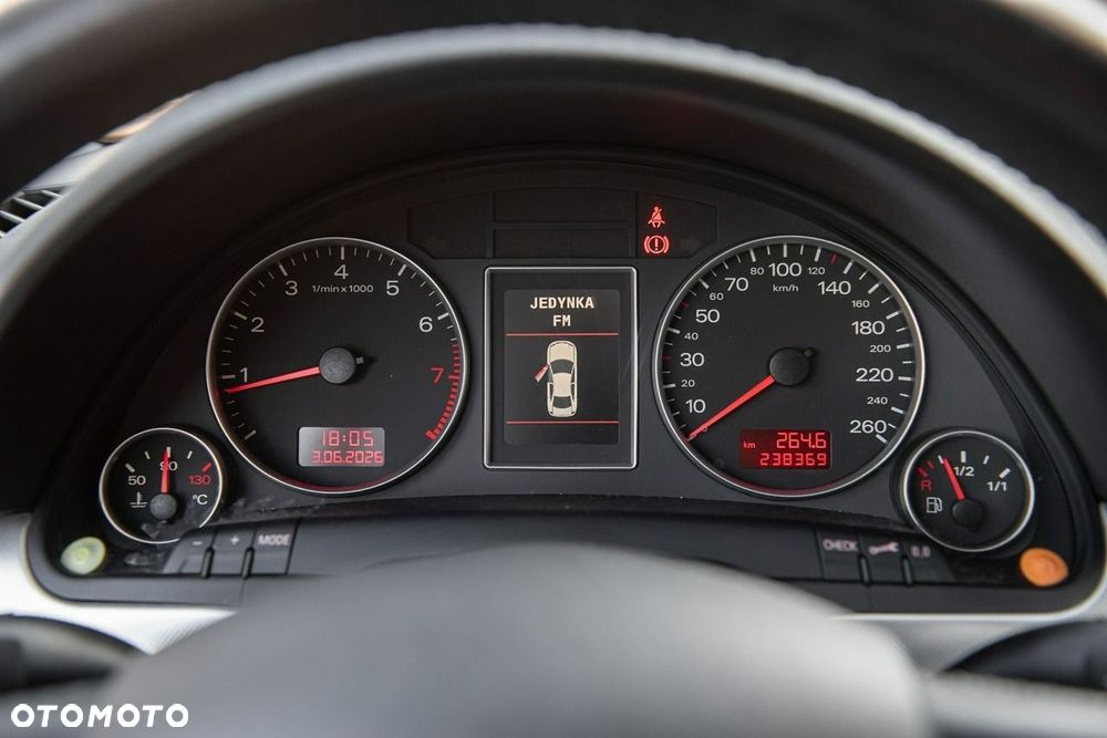 Audi A4 Limousine 1.8 T - 25