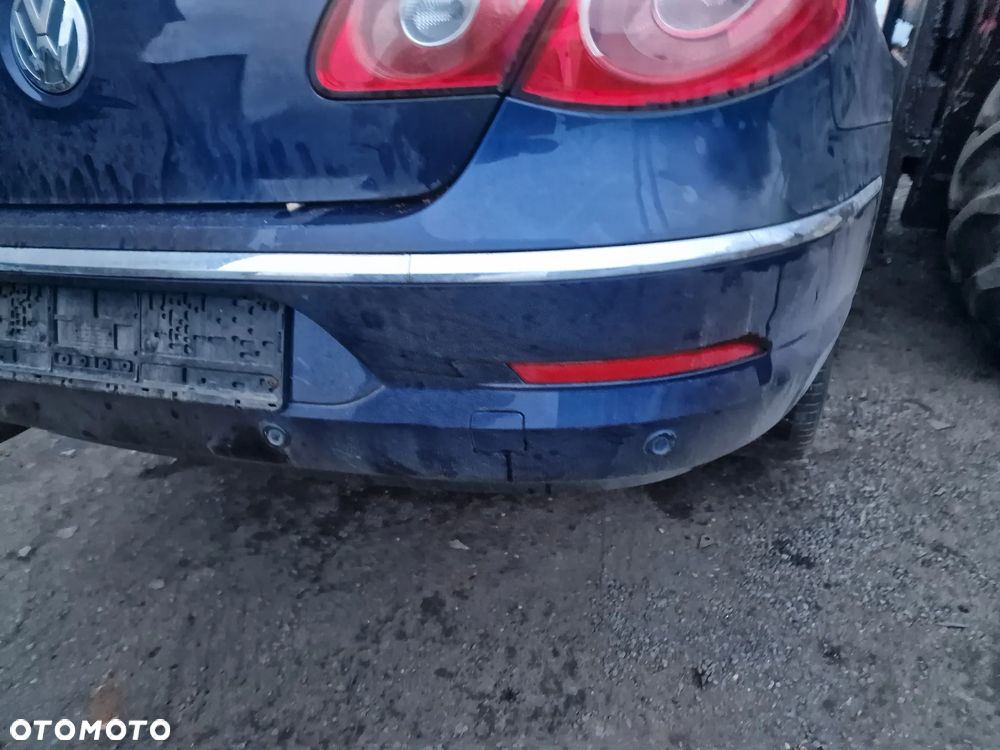 Zderzak  tył  vw Passat cc 08-12  w  kolorze  LD5Q - 4