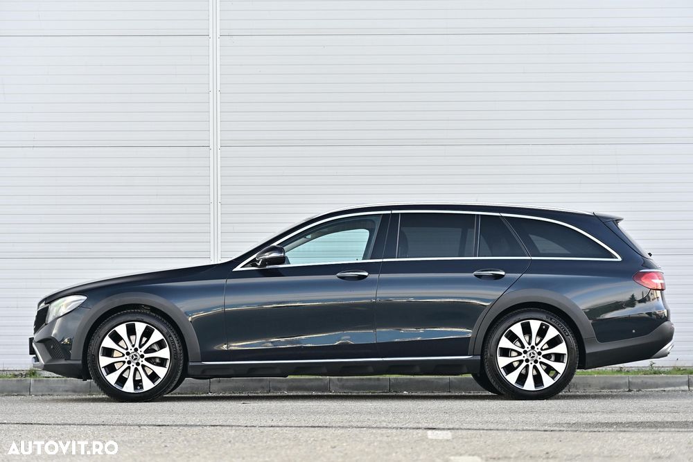 Mercedes-Benz E 220 d T-Modell 4MATIC Aut - 9