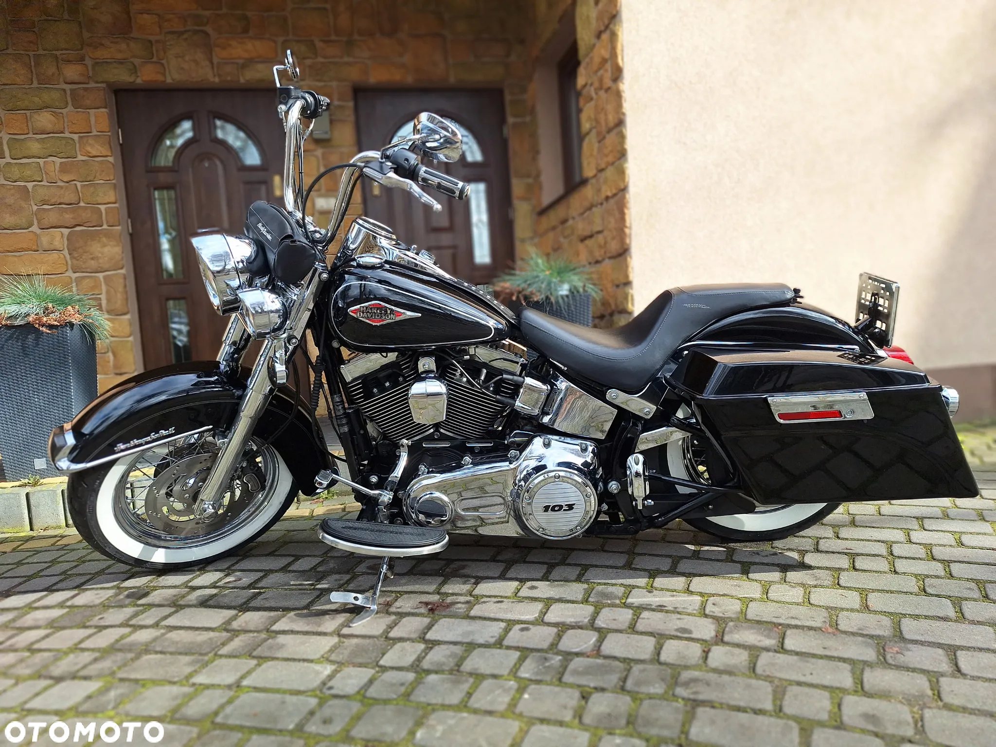 Harley-Davidson Softail Heritage Classic - 12